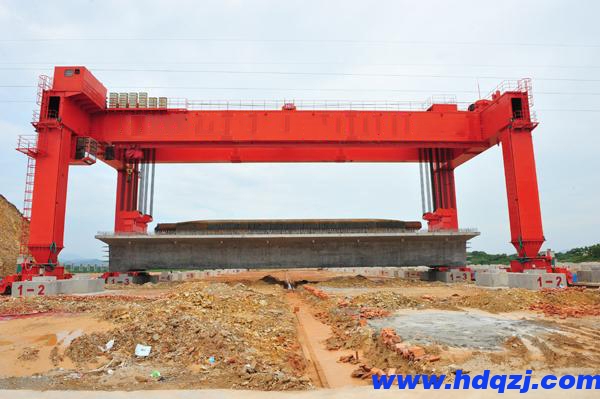 龍門吊結(jié)構(gòu)強(qiáng)度是否達(dá)標(biāo)？ 如何驗(yàn)證其長期使用的穩(wěn)定性？